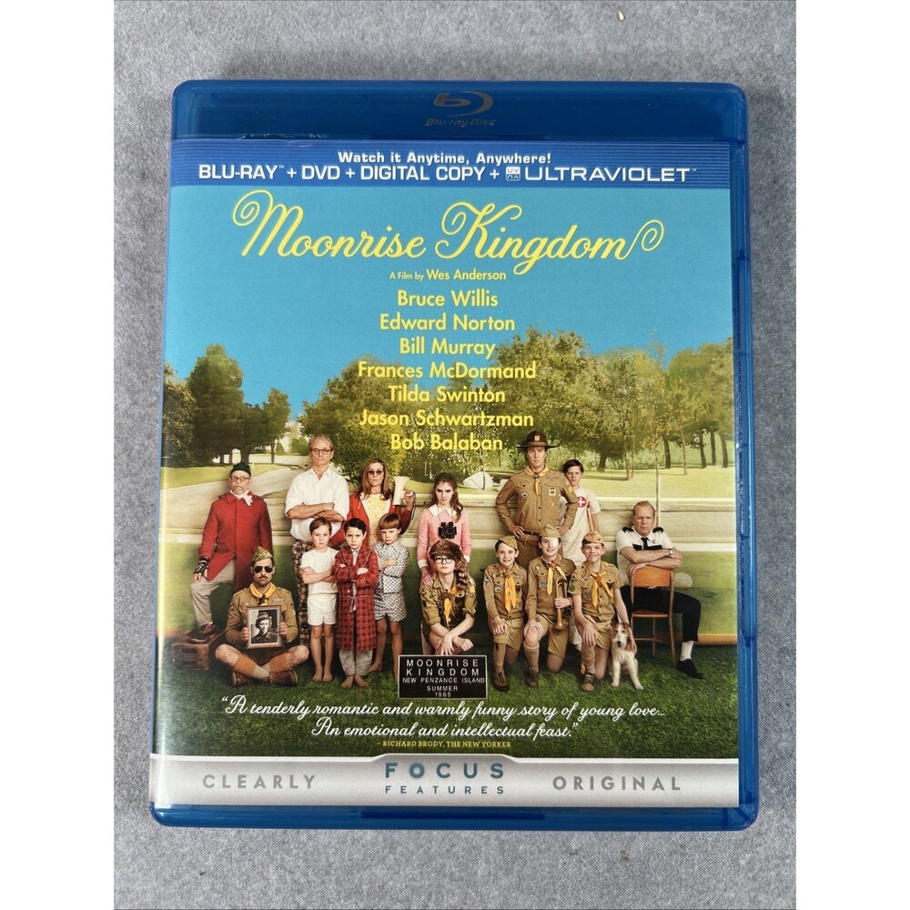 Moonrise Kingdom (Blu-ray/DVD, 2012, 2-Disc Set, Includes Digital Copy...